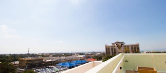 The Bailey's New Kingston Suites