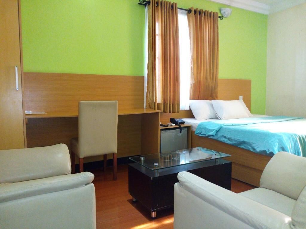 1 bedroom, desk, laptop workspace, free WiFi