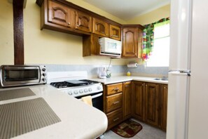 เอ็กเซกคิวทีฟอพาร์ทเมนท์, 1 ห้องนอน, วิวภูเขา | ครัวส่วนตัว | ตู้เย็นขนาดใหญ่, ไมโครเวฟ, เตาอบ, เตาประกอบอาหาร