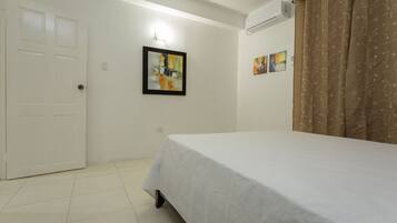 Standard Apartment, 2 Bedrooms, Mountain View | 1 bedroom, Egyptian cotton sheets, premium bedding, in-room safe