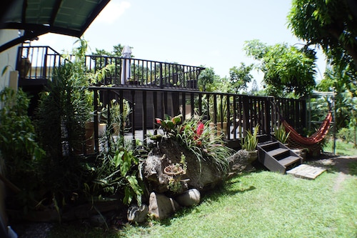 New Kingston Guest Apt at Evans