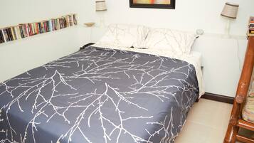 Executive Villa, 1 Bedroom, Kitchen | 1 bedroom, Egyptian cotton sheets, premium bedding, in-room safe