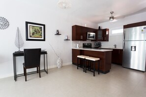 ラグジュアリー アパートメント 1 ベッドルーム マウンテンビュー | 1 室のベッドルーム、エジプト綿のシーツ、高級寝具、セーフティボックス (室内)