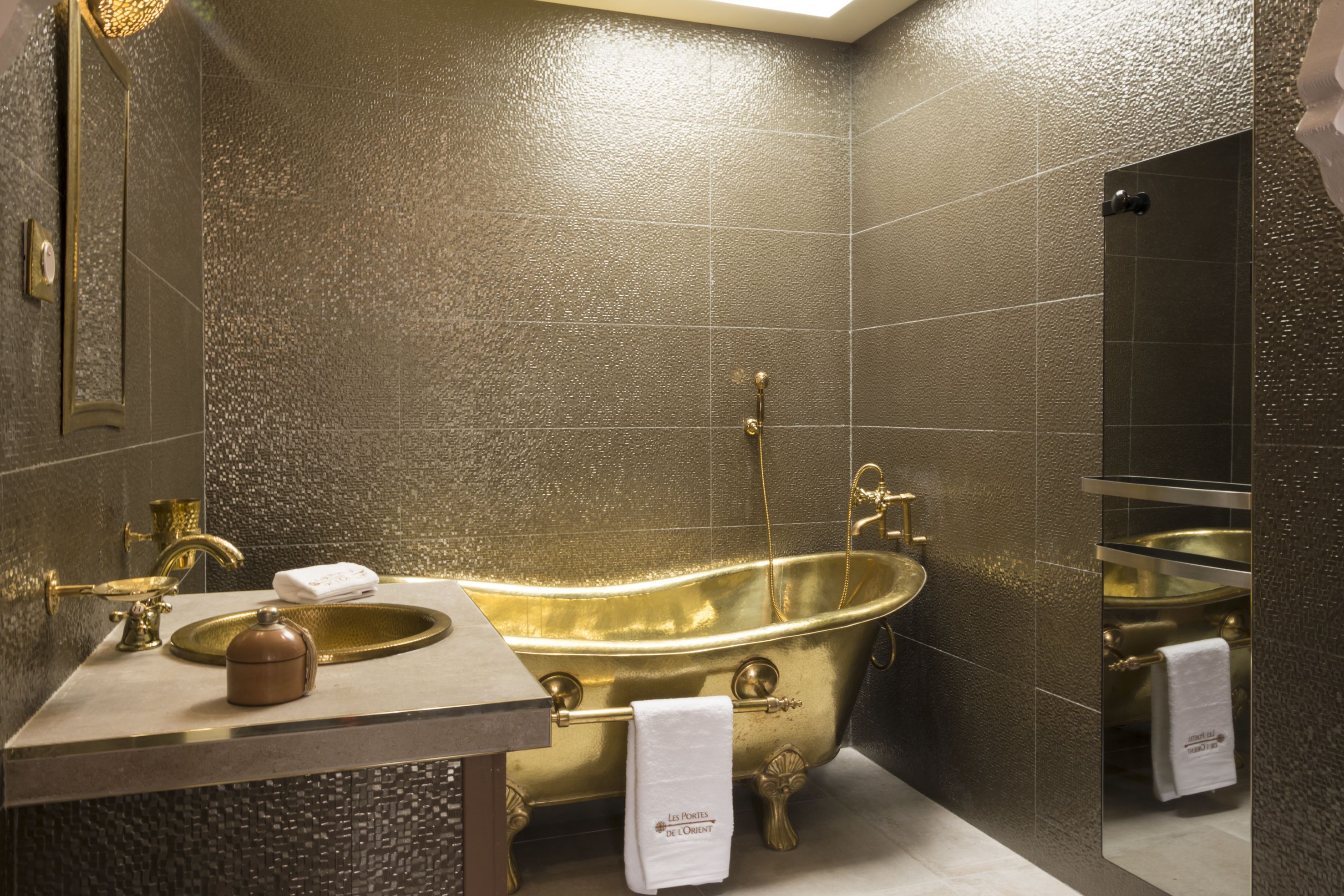 honeymoon double room (mille et une nuits) | bathroom | free toiletries, hair dryer, towels, toilet paper