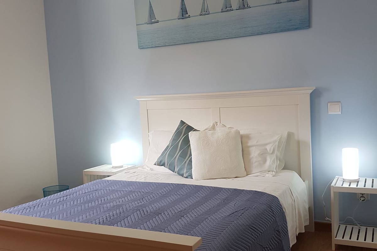 Chambre Club, 1 grand lit, non-fumeur, vue montagne