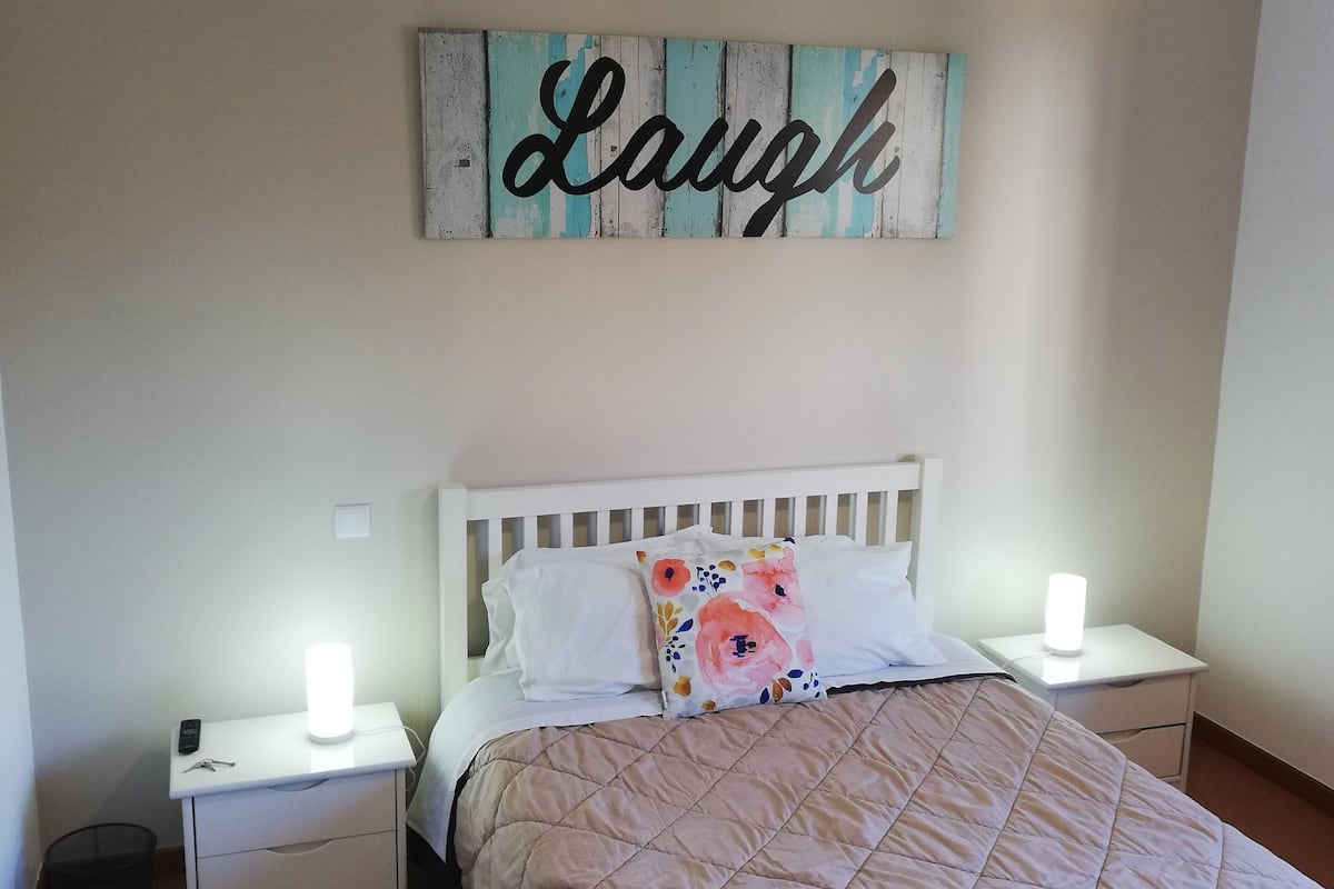 Exclusive Double Room, 1 Double Bed | Premium bedding, Select Comfort beds, desk, blackout drapes