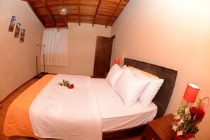 Apartment, 1 Bedroom, Private Bathroom, City View | 1 bedroom, iron/ironing board, free WiFi, bed sheets - Eco Aparts Cusco (Cusco)