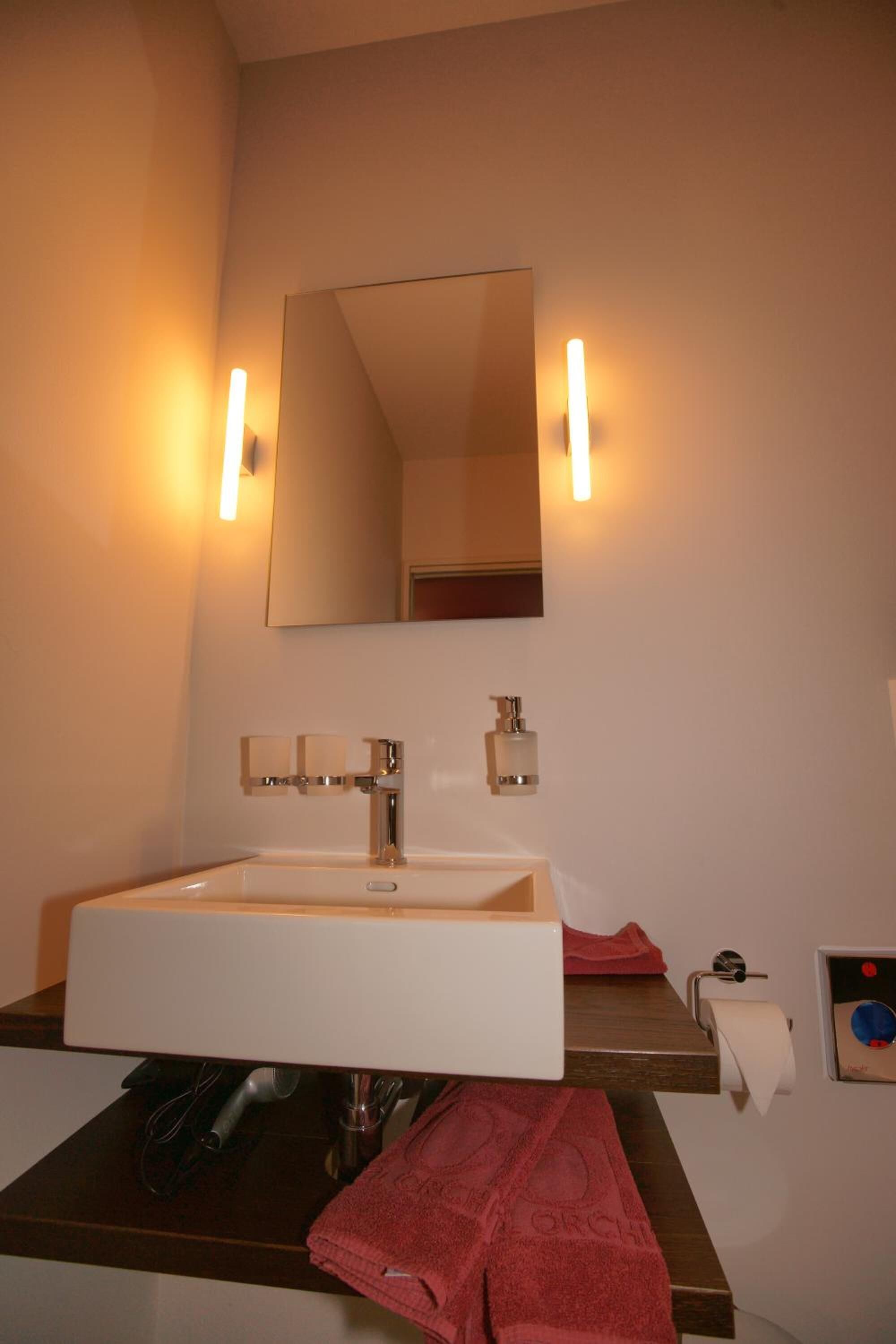 shower, free toiletries, hair dryer, slippers