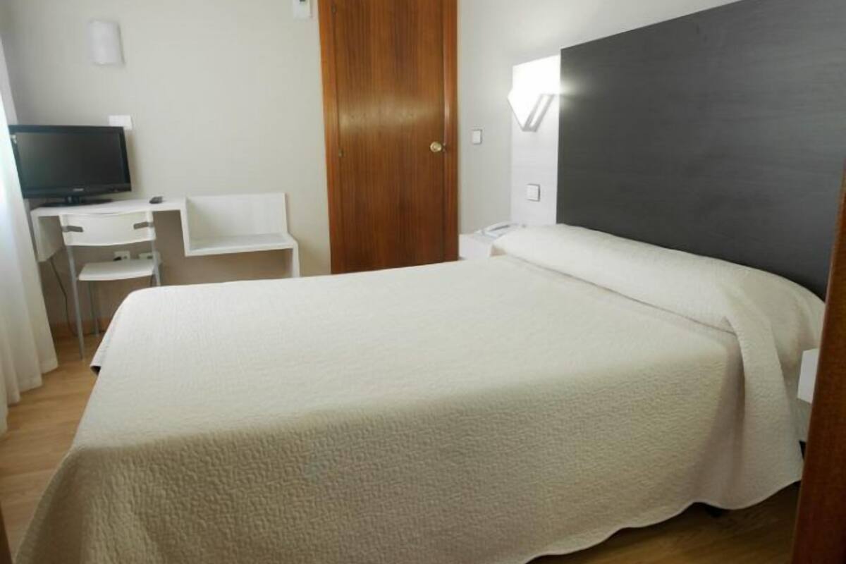 1 bedroom, desk, blackout curtains, free wifi