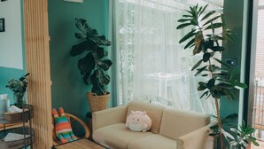 Deluxe Double Room | Living area - Shanti-Retreat Hotel (Pua)
