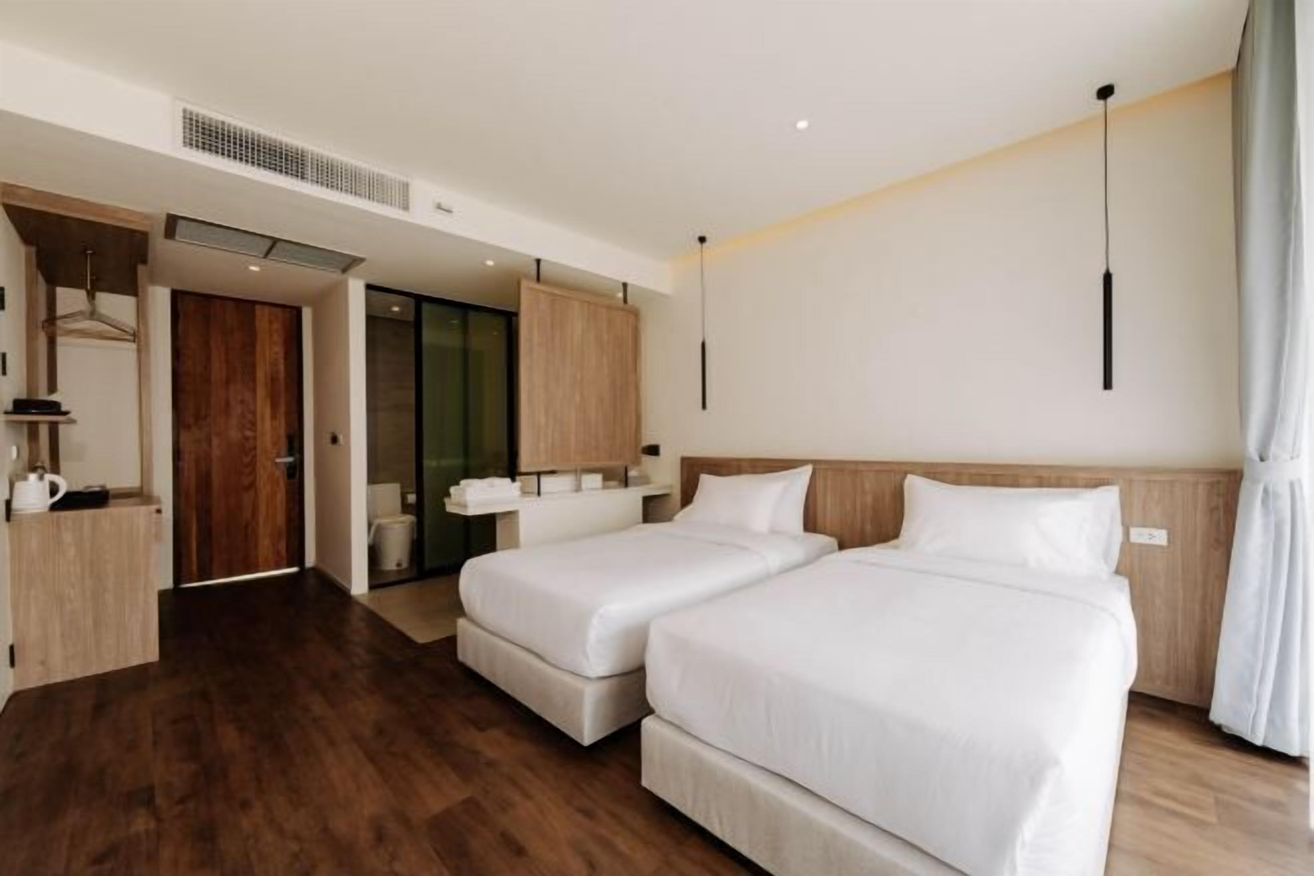 ผ้าม่านกันแสง, Wi-Fi ฟรี, ผ้าปูที่นอน