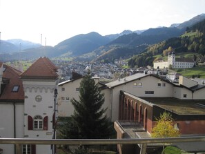 الإطلالة من المنشأة