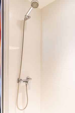 Hand-held showerhead