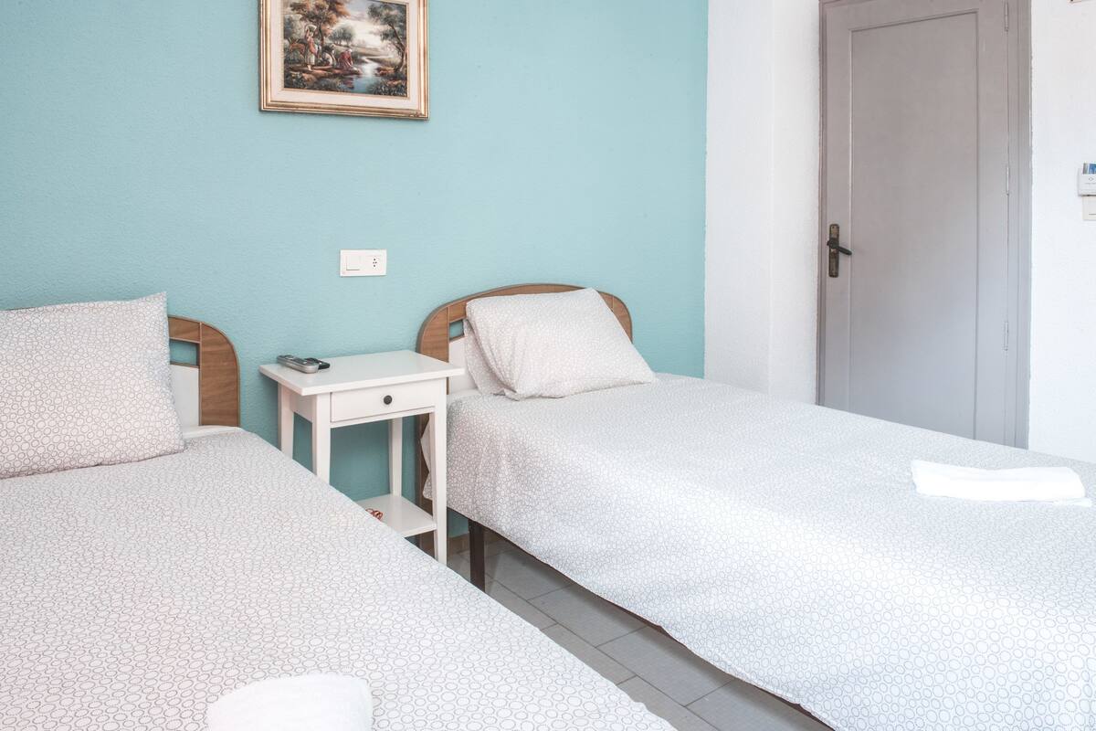 Coffres-forts dans les chambres, rideaux occultants, Wi-Fi gratuit