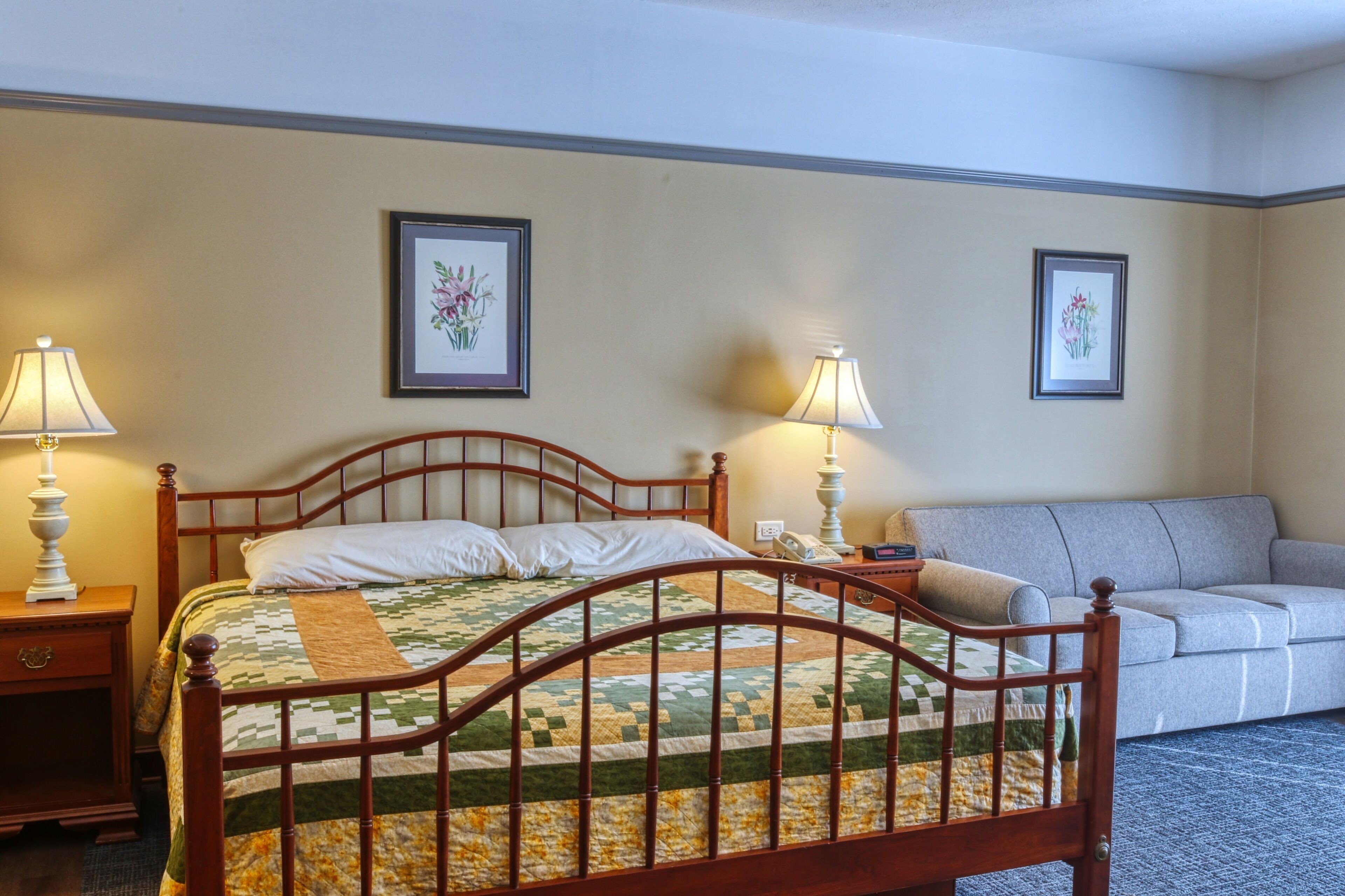 standard room, 1 king bed with sofa bed | soundproofing, iron/ironing board, free wifi, bed sheets