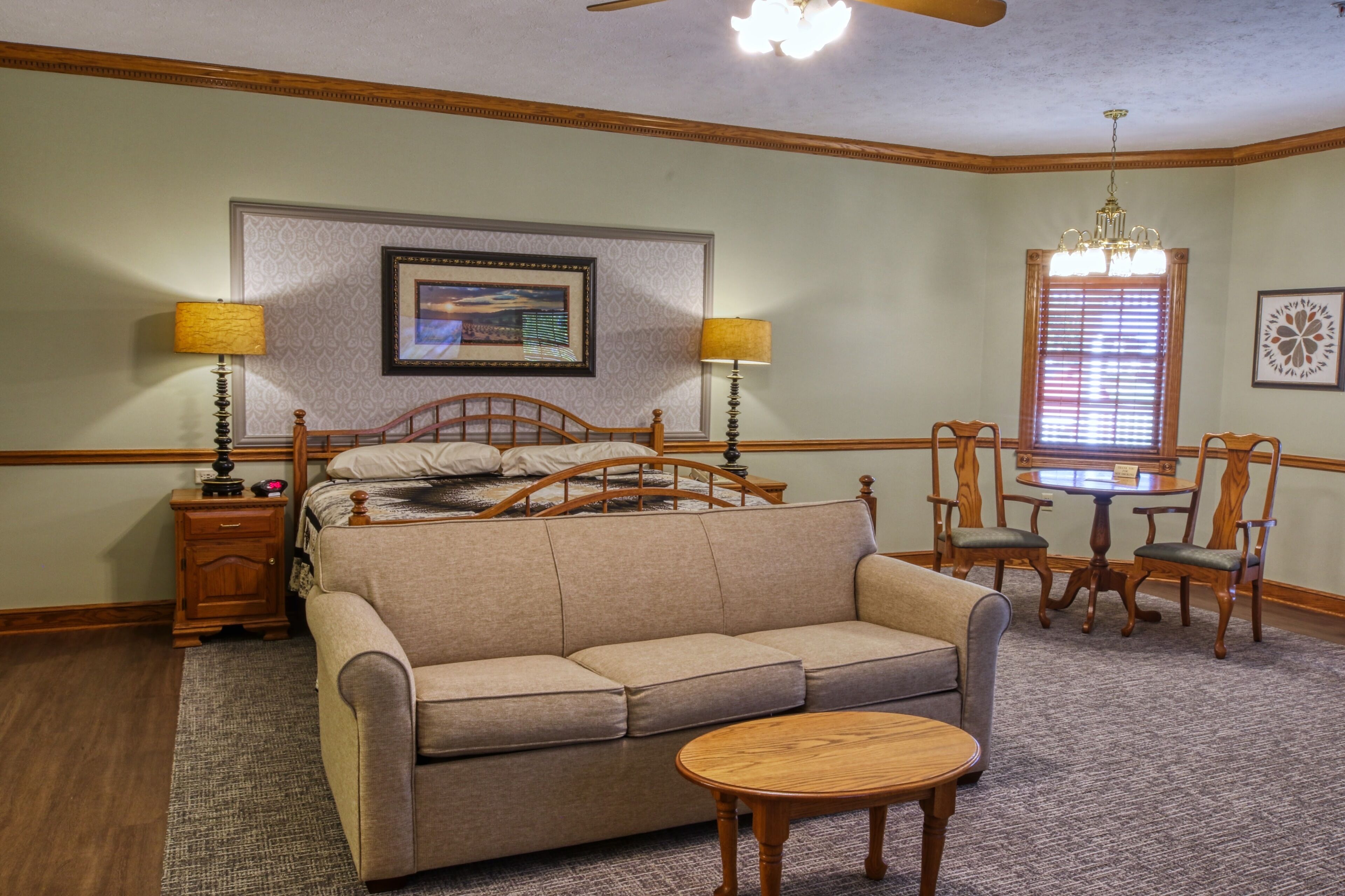 executive room, 1 king bed with sofa bed | soundproofing, iron/ironing board, free wifi, bed sheets