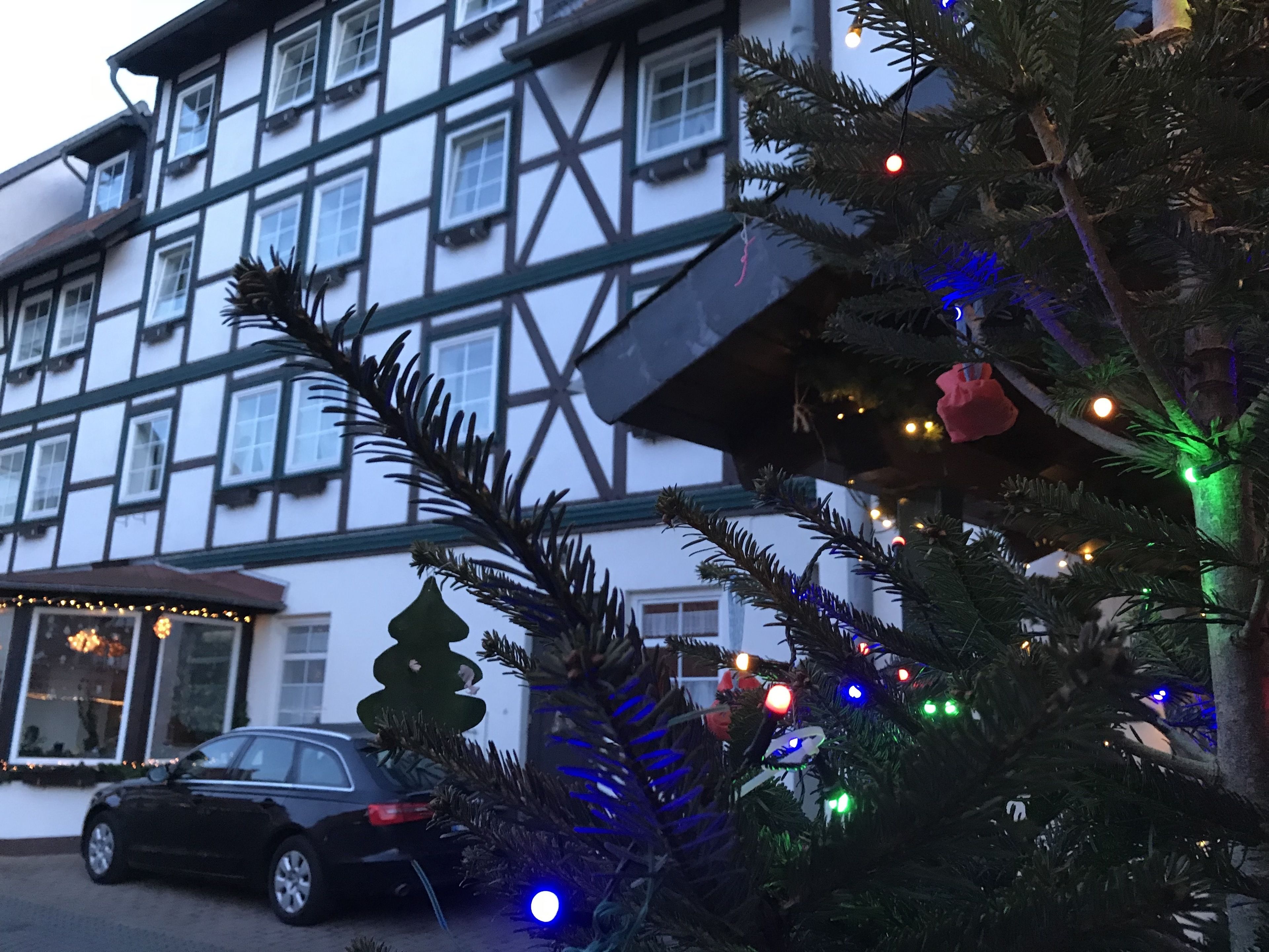 المنطقة المحيطة بالمنشأة