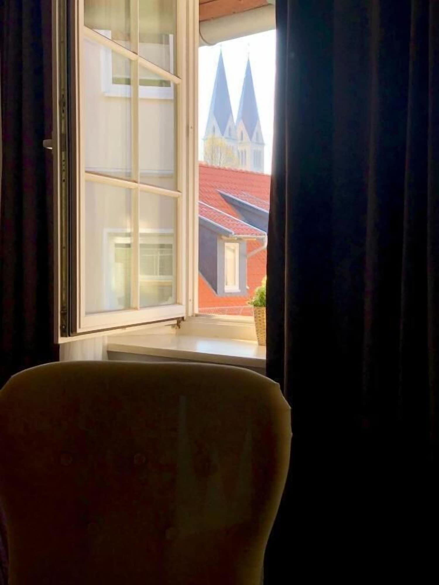 Desk, rollaway beds, free WiFi, bed sheets