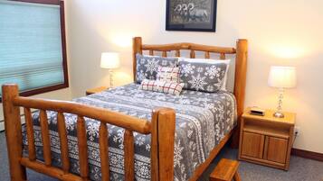 Kondominium, 3 kamar tidur | 1 kamar tidur, meja kerja, setrika/meja setrika, dan Wi-Fi gratis