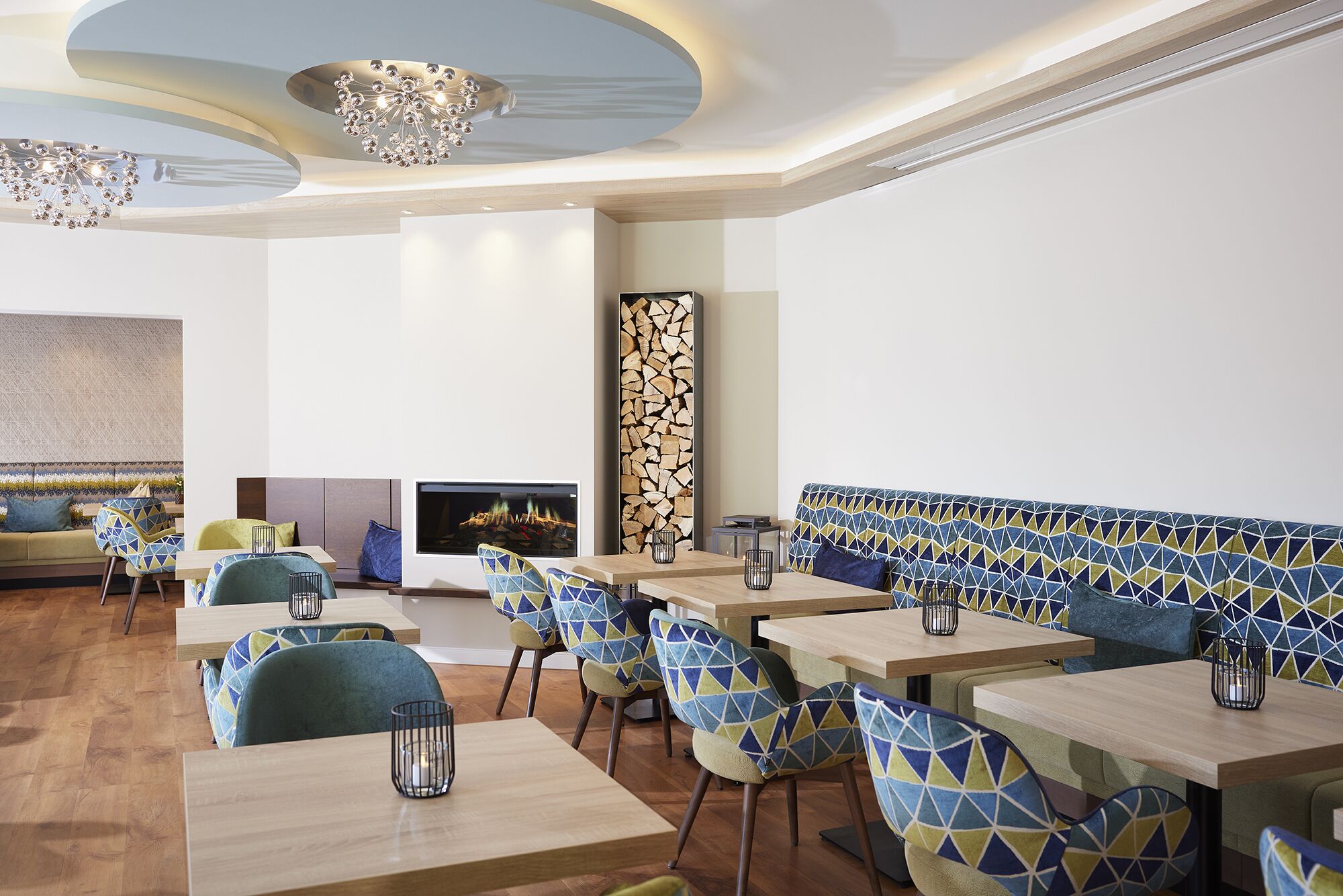 Serveert lunch en diner