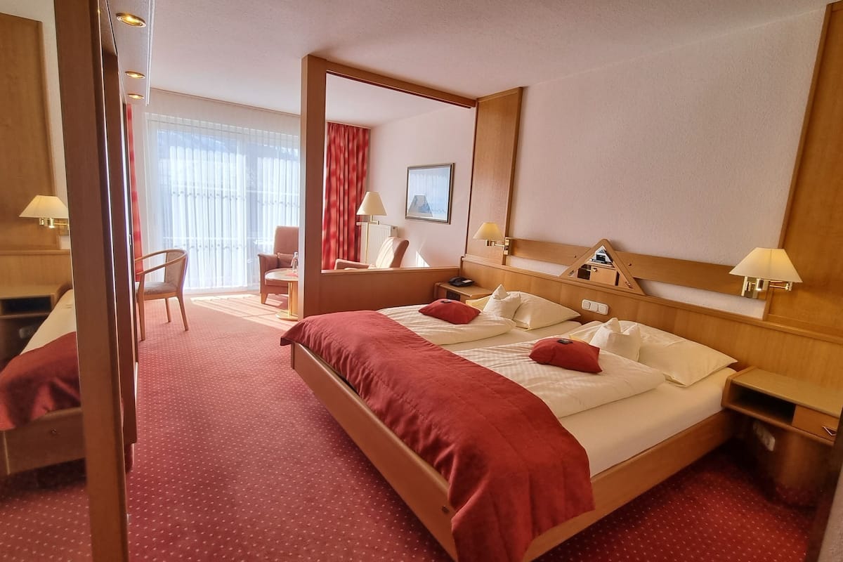 superior room | 1 bedroom, hypo-allergenic bedding, minibar, in-room safe