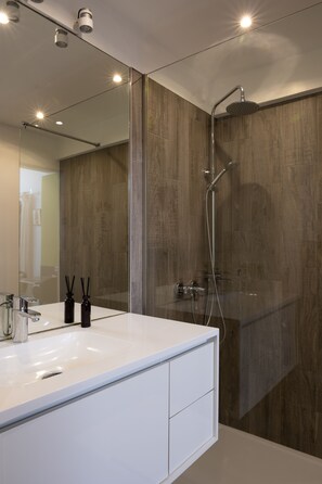 Chambre Double Deluxe | Salle de bain