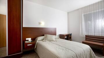 Skrivebord, gratis Wi-Fi, sengetøj, adgang for kørestole