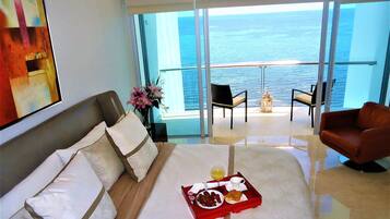 Departamento Premium, 3 habitaciones, frente al mar | 3 habitaciones y ropa de cama de alta calidad