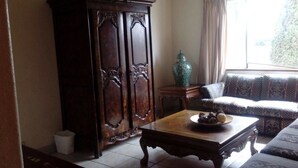 Flat-screen TV - Hotel Calafia Rosarito (Playas de Rosarito)