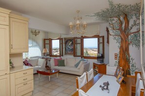 Coin salon dans le hall