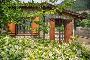 Fachada de la propiedad