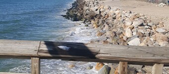 Conveniently located in a private association very close to beaches.
