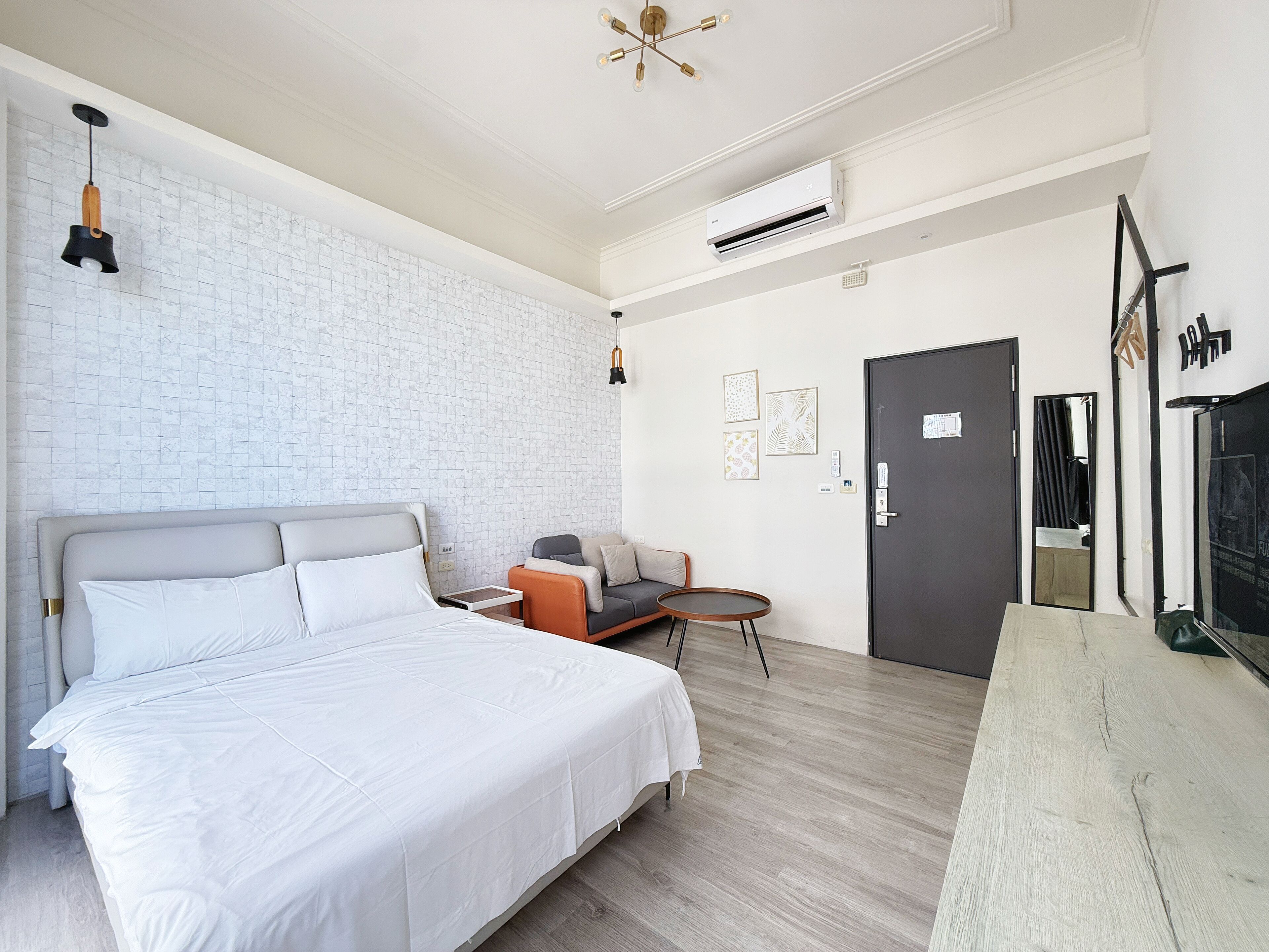 Double Room | Blackout curtains, free WiFi, bed sheets