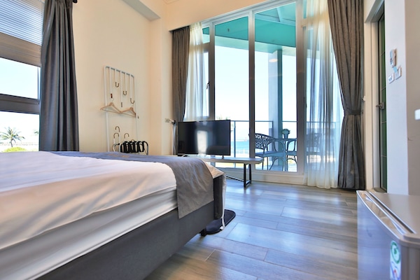 Double Room, Balcony | Blackout drapes, free WiFi, bed sheets