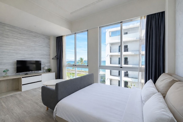 Blackout curtains, free WiFi, bed sheets