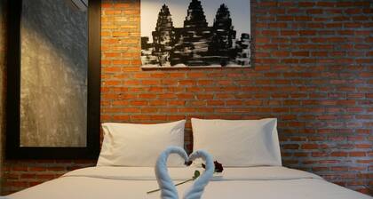 41 Studio - Adults Only