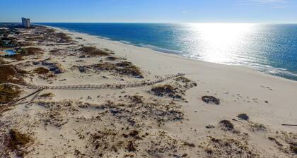 Summer Palace 4 Bedroom Duplex by RedAwning