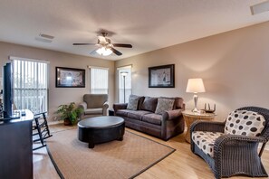 Maisonette, 4 Schlafzimmer | Wohnzimmer