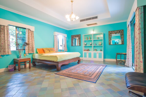 4 bedrooms, premium bedding, desk, blackout curtains - LIGHT HOUSE (Chiang Mai)