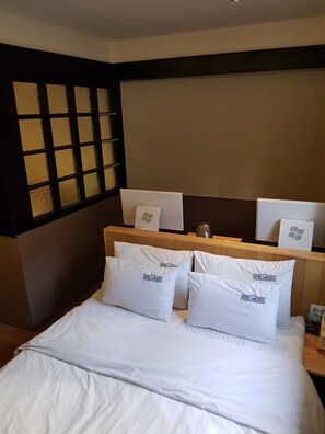 Standard Room | Free WiFi - DWELL HOTEL (Busan)