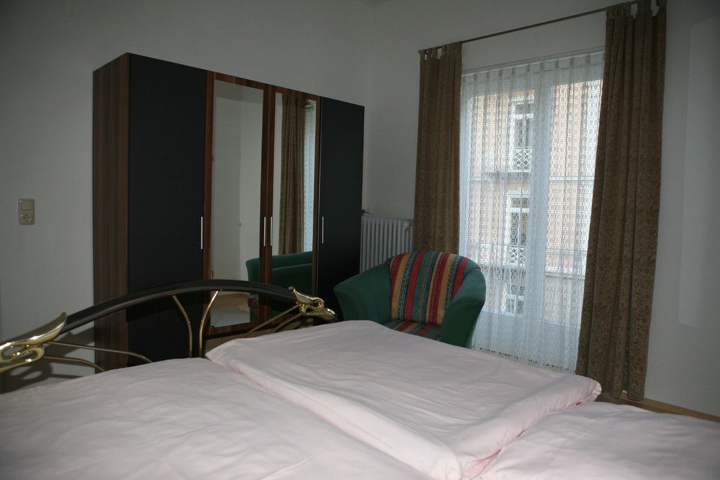 premium bedding, minibar, desk, free wifi