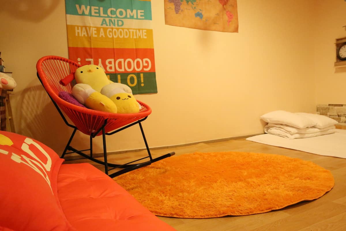 Room (Ondol) | Free WiFi