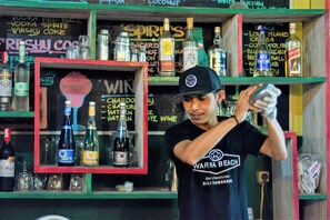 Bar (in der Unterkunft)