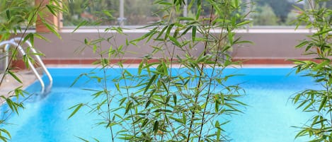 Utomhuspool