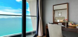 Premium Triple Room, Ocean View | Egyptian cotton sheets, premium bedding, down comforters