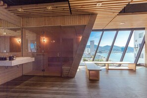 Couples treatment room(s), sauna, steam room, body treatments, facials