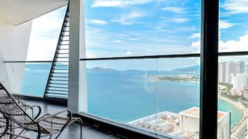 Royal Suite, Ocean View | Terrace/patio