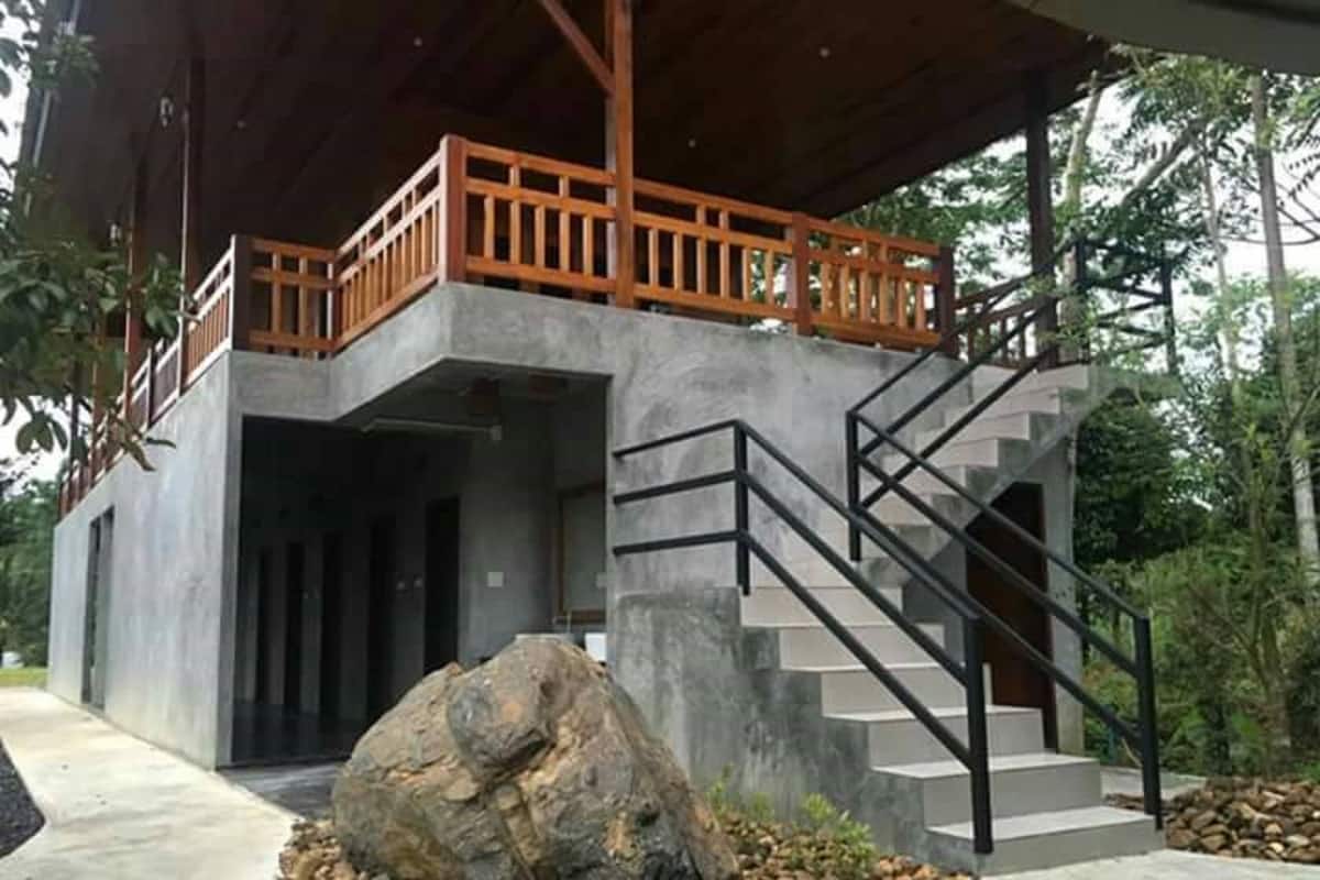 2 Bedrooms with Karaoke | Terraza o patio