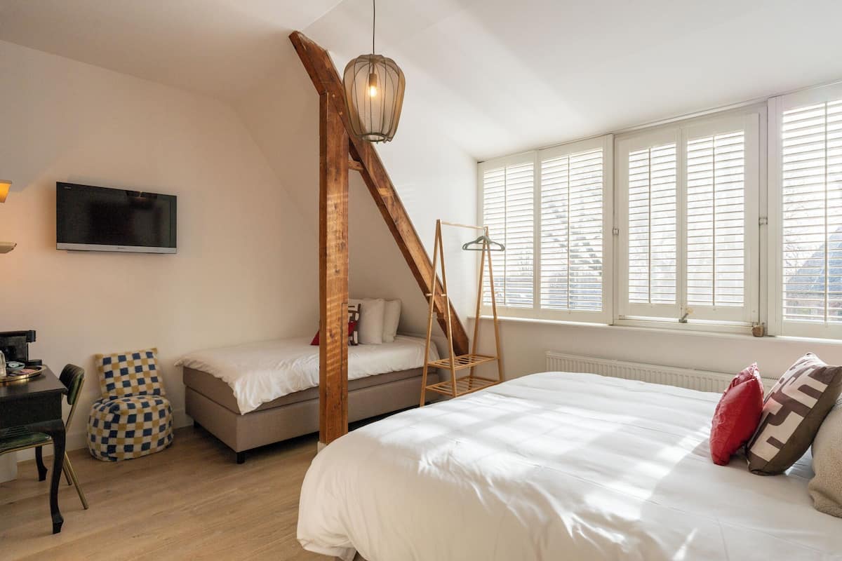 Deluxe Triple Room, Multiple Beds