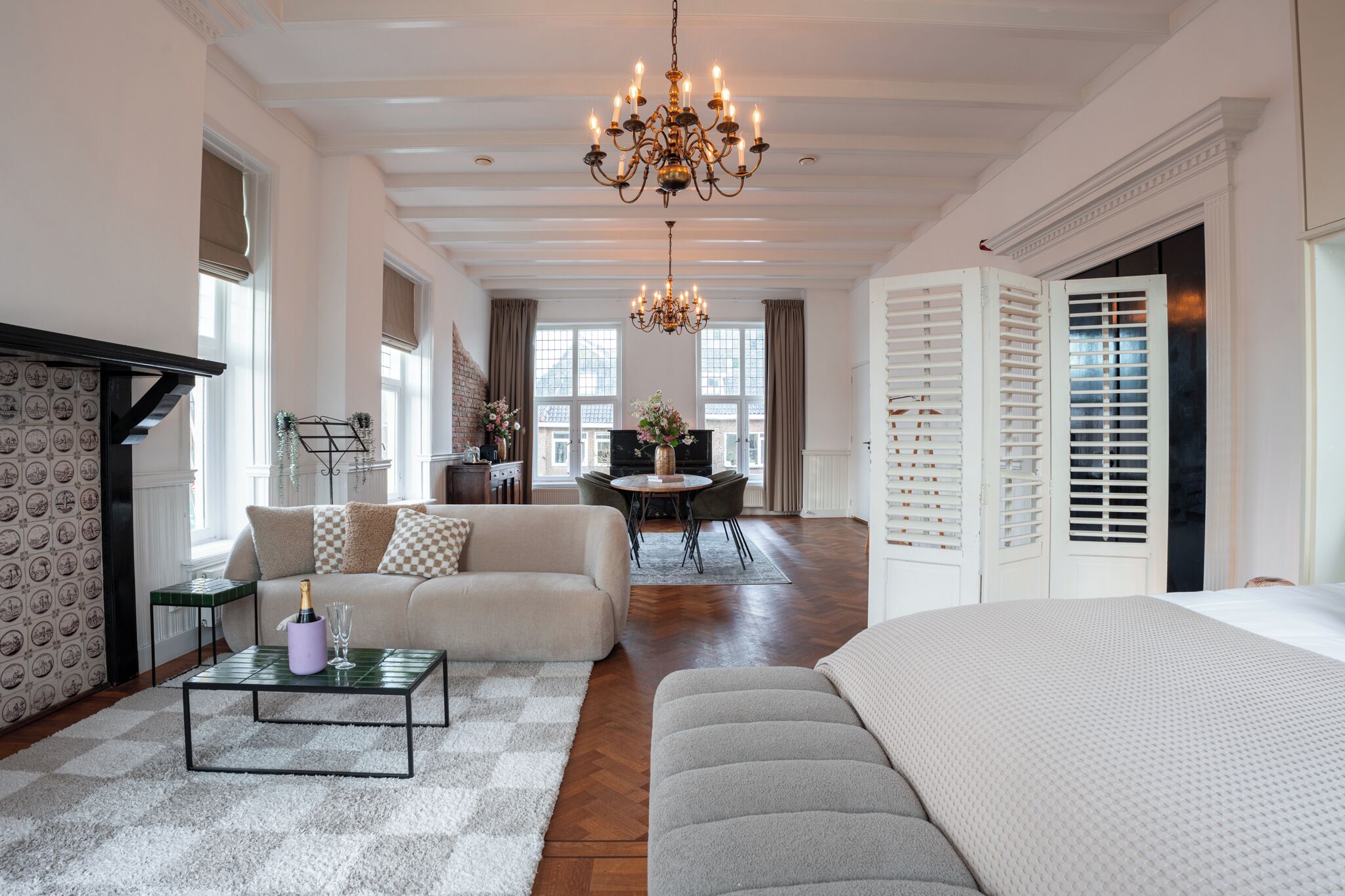 Superior Suite | 高档床上用品、客房内保险箱、办公桌、免费 WiFi